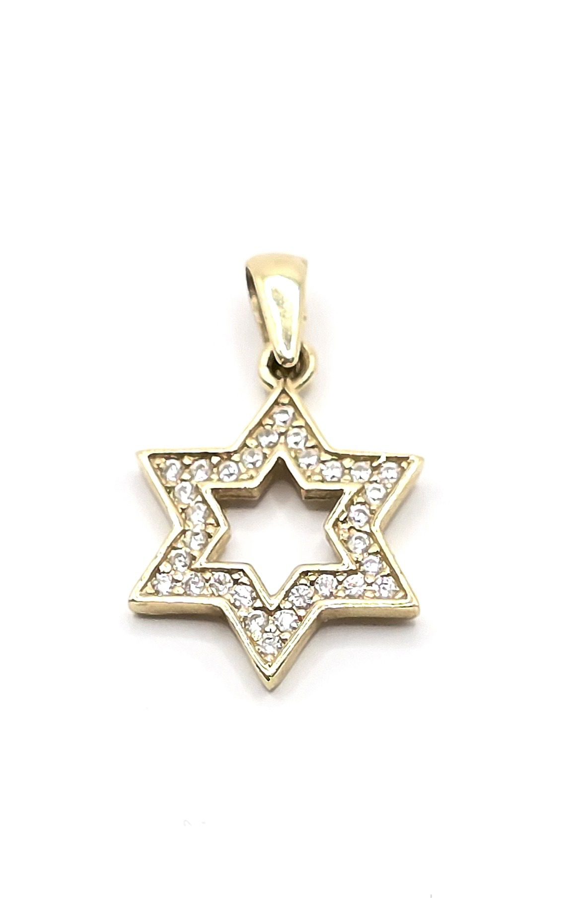 תליון זהב 14 קראט צהוב משובץ זרקונים gt2028