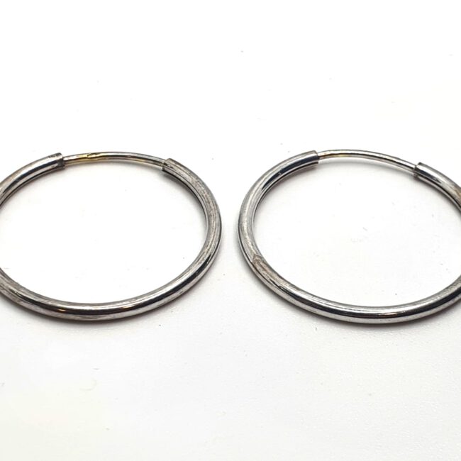 עגילי זהב לבן 14 קראט חישוק מבריק קולקציה חדשה מבצע 1100 ש"ח משלוח חינם לכל הארץ עד 12 תשלומים ללא ריבית מבצעים חמים באתר