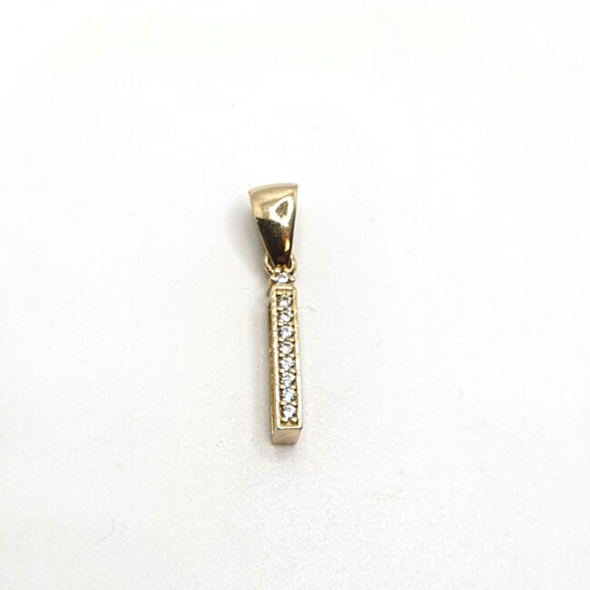 תליון אות זהב 14K משובץ מתאים לכל שרשרת קולקציה חדשה מבצע 390 ש"ח משלוחים חינם לכל הארץ עד 12 תשלומים ללא ריבית מבצעים חמים באתר