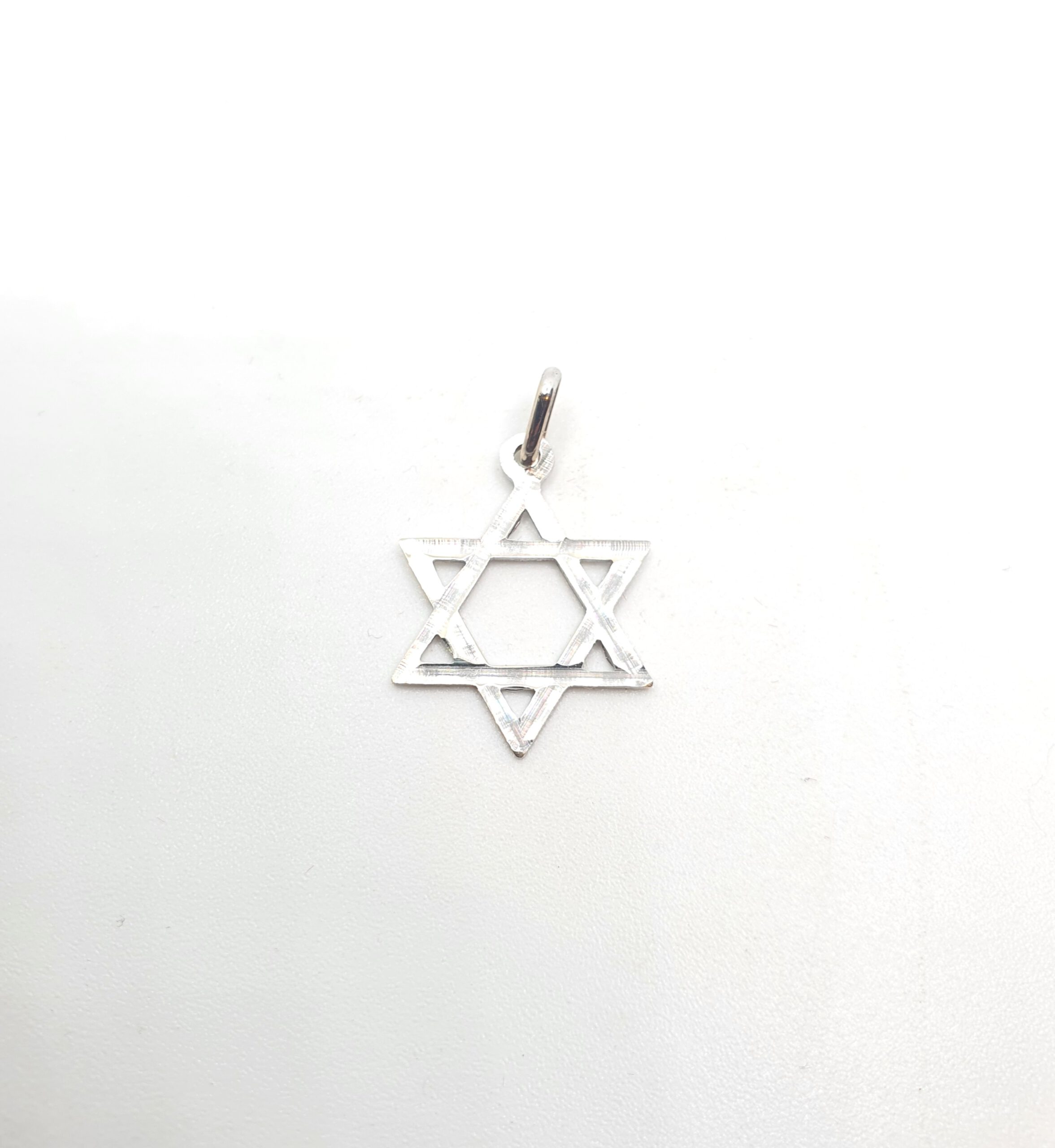 תליון זהב לבן 14 קראט מגן דויד קולקציה חדשה tgk800