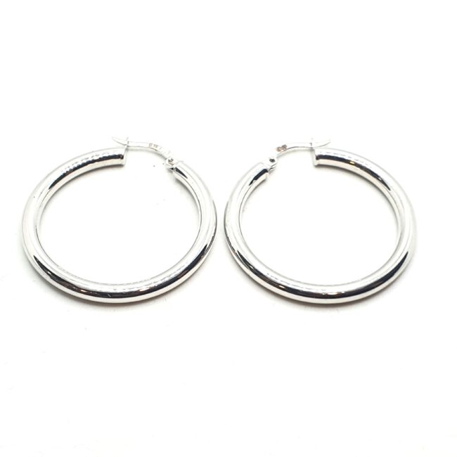 עגילי זהב לבן 14K חישוק מבריק קולקציה חדשה מבצע 1,000 ש"ח בלבד! משלוח חינם לכל הארץ עד 12 תשלומים ללא ריבית מבצעים חמים באתר