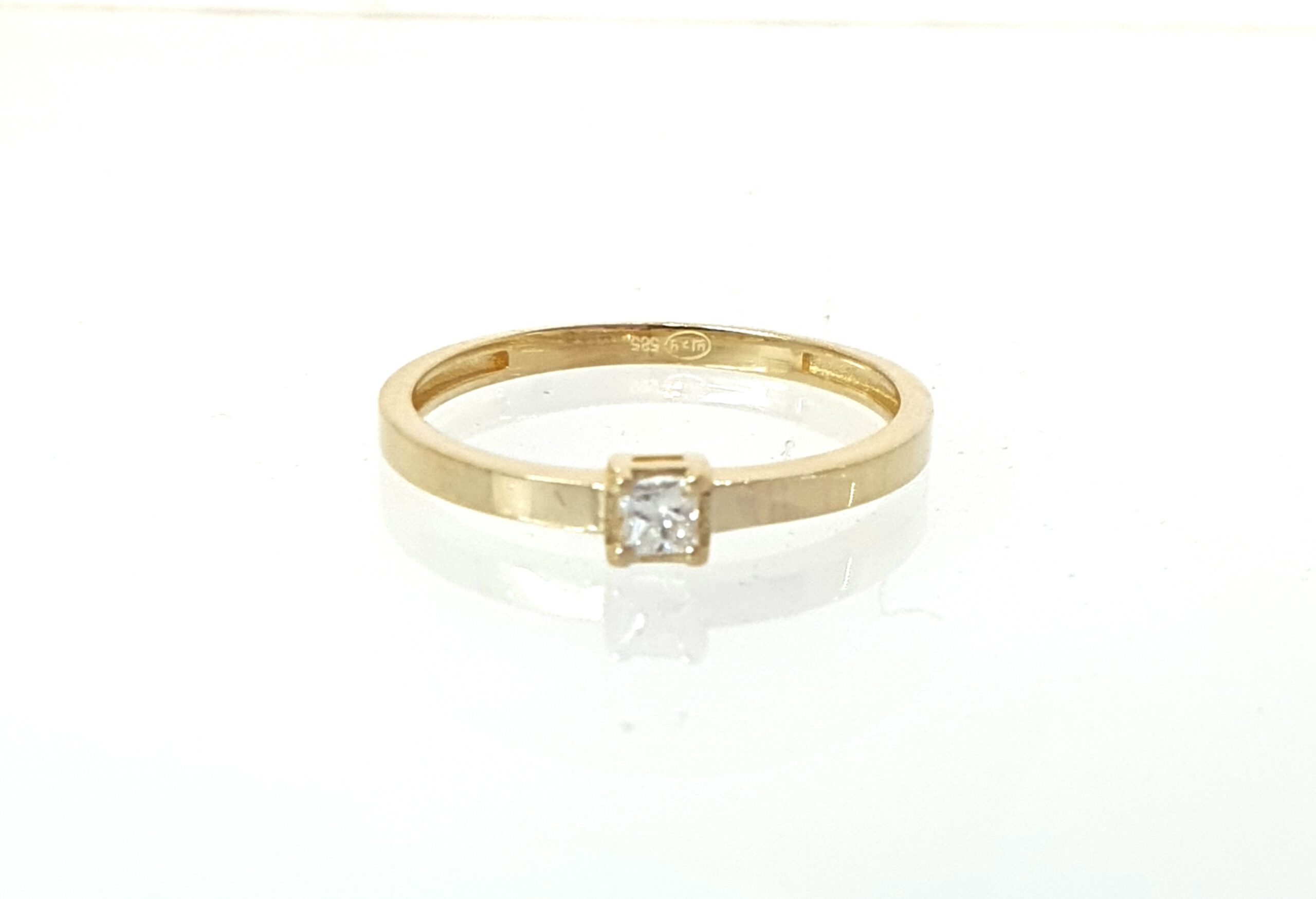 טבעת אירוסין קלאסית זהב 14 קראט קולקציה חדשה drn12