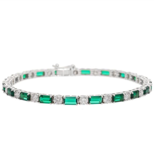 צמיד זהב לבן 14K עיצוב מיוחד משובץ 7.4 קראט קולקציה חדשה מבצע 38,200 ש"ח משלוח חינם לכל הארץ בדואר מבוטח עד 12 תשלומים ללא ריבית מבצעים חמים באתר