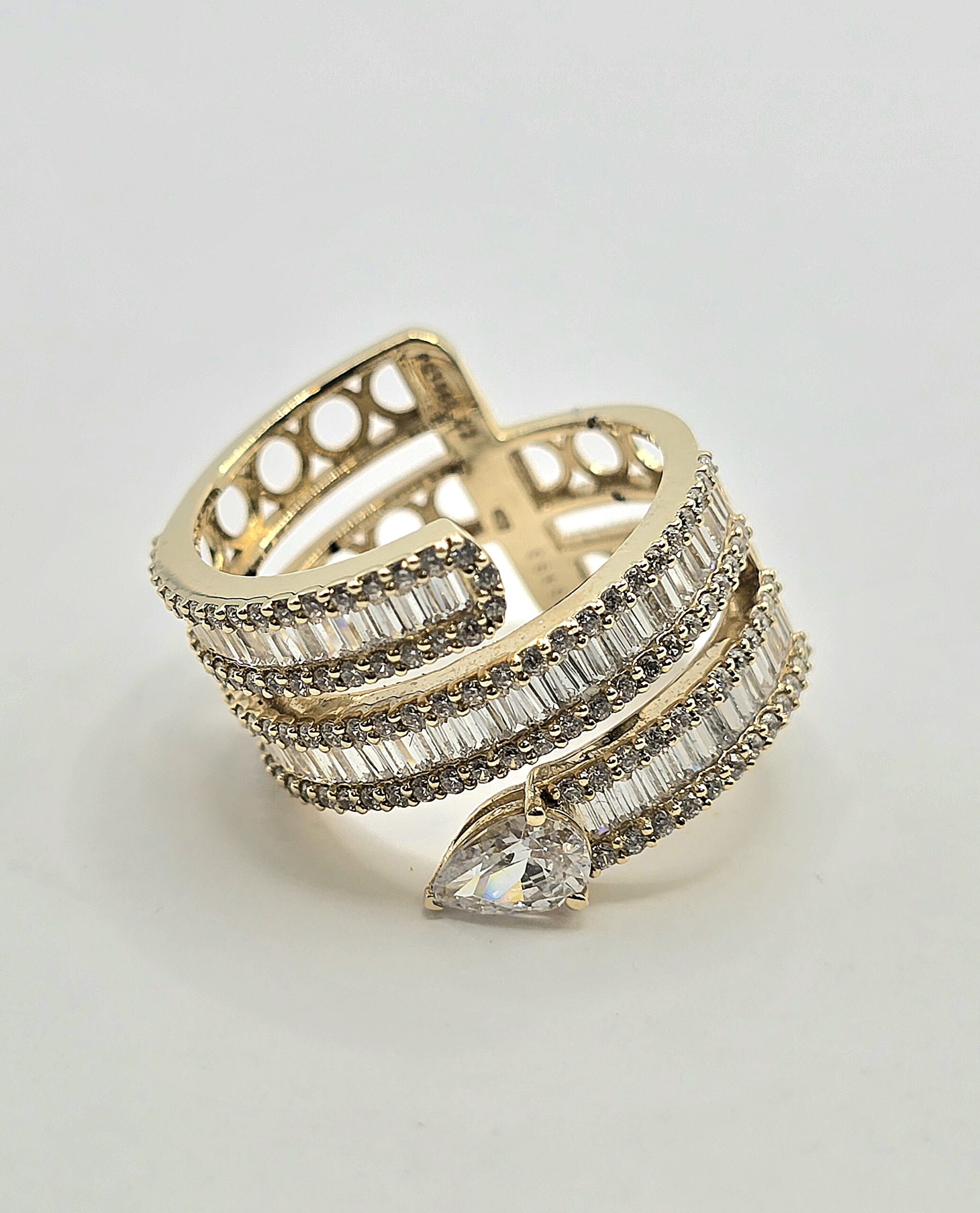 טבעת זהב שורות פרינססים נדירה קולקציה חדשה grbh203