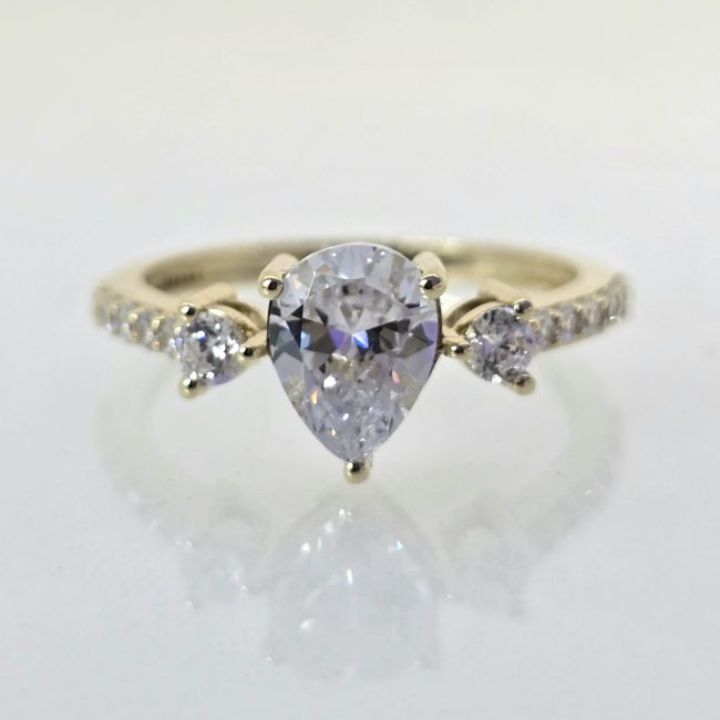 טבעת זהב 14 קראט סוליטר טיפה קולקציה חדשה grbhn8