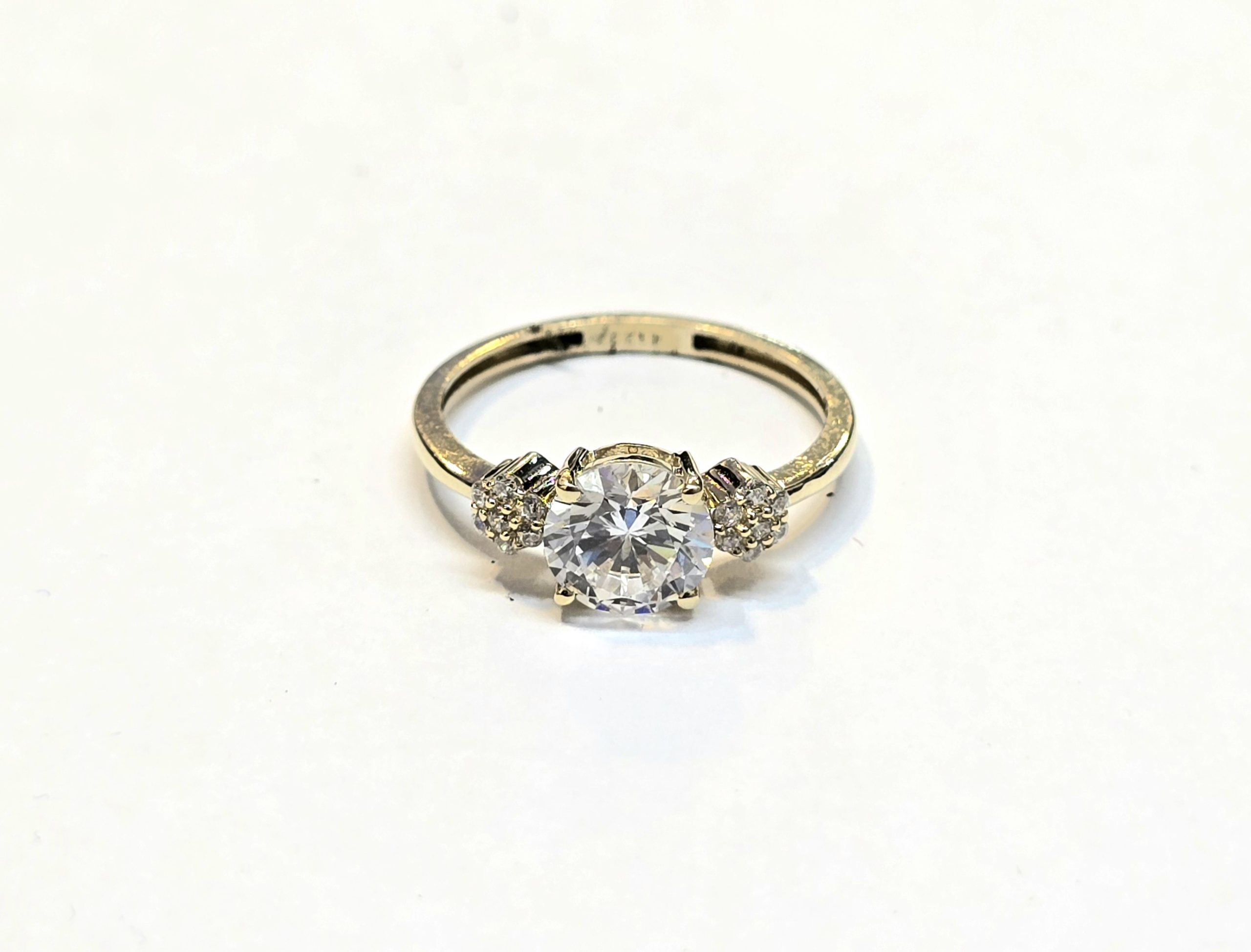 טבעת זהב 14 קראט סוליטר קולקציה חדשה gry60