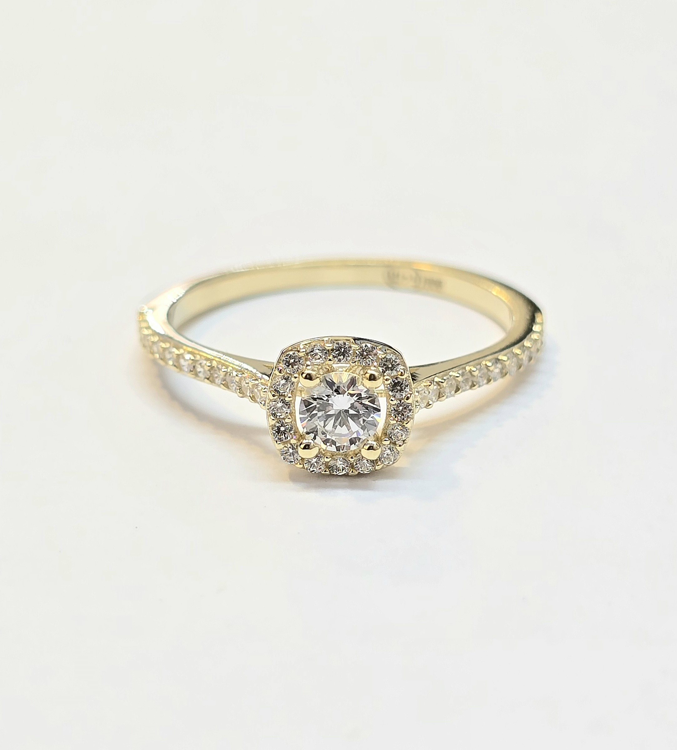 טבעת זהב 14 קראט סוליטר קולקציה חדשה gtnd15