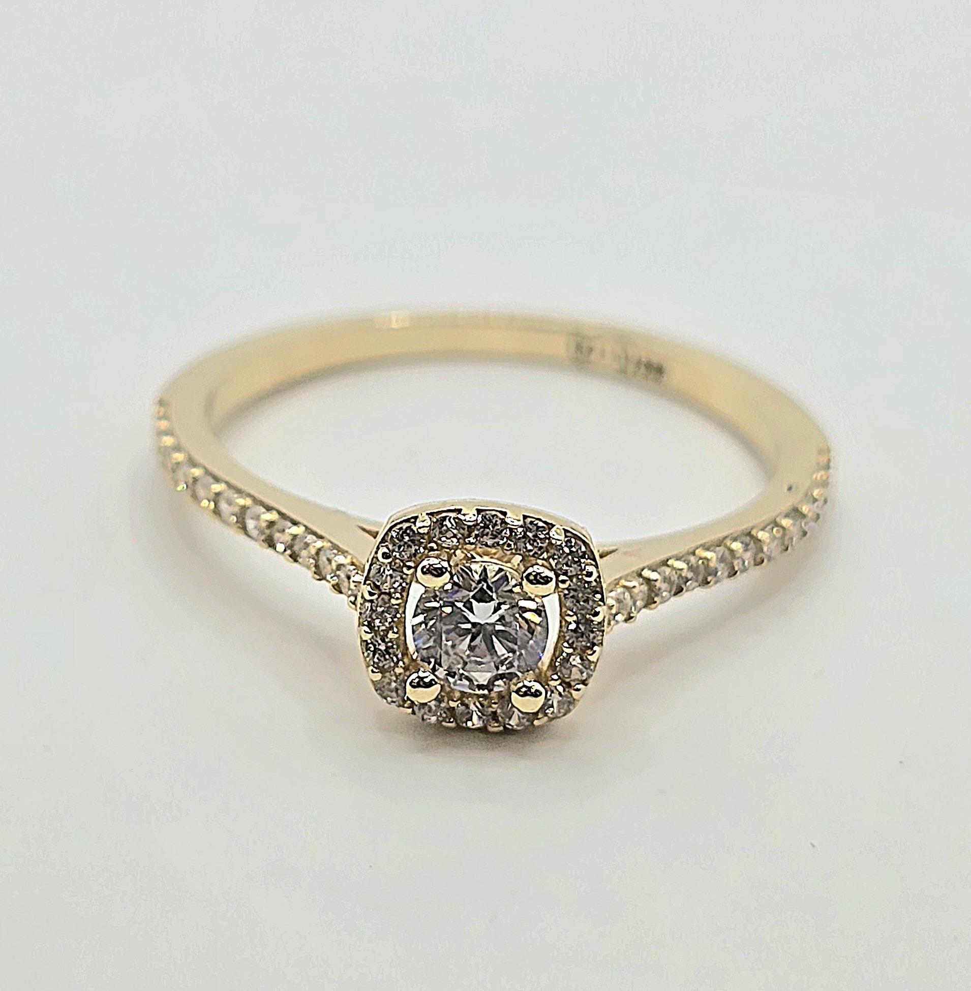 טבעת זהב 14 קראט סוליטר קולקציה חדשה gtnd15