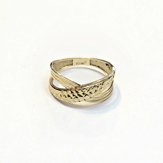 טבעת זהב איקס חריטות לייזר 14 קראט קולקציה חדשה