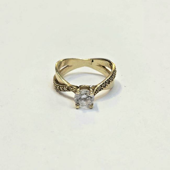 טבעת סוליטר זהב צהוב 14 קראט קולקציה חדשה