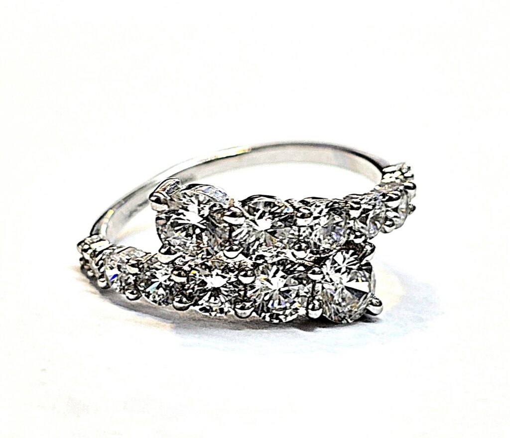 טבעת יהלמי מעבדה משובצת 1 קראט זהב לבן 14 קראט drlab10