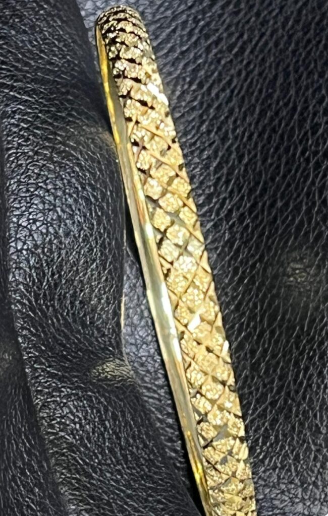 צמיד זהב צהוב 14 קראט חריטות יהלום קולקציה חדשה gb500