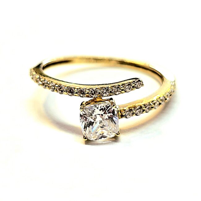 טבעת יהלומי מעבדה 0.6 קראט זהב 14 קראט GRD70