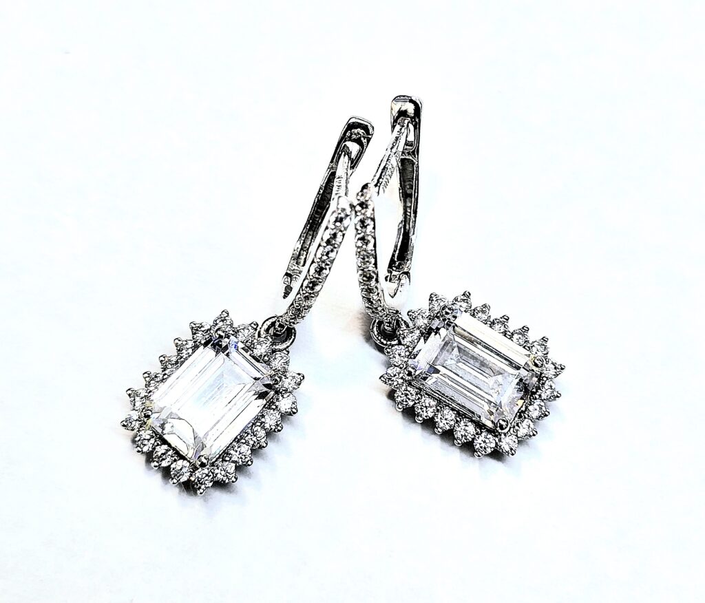 עגילי יהלומי מעבדה זהב לבן 14 קראט קולקציה חדשה eglab10