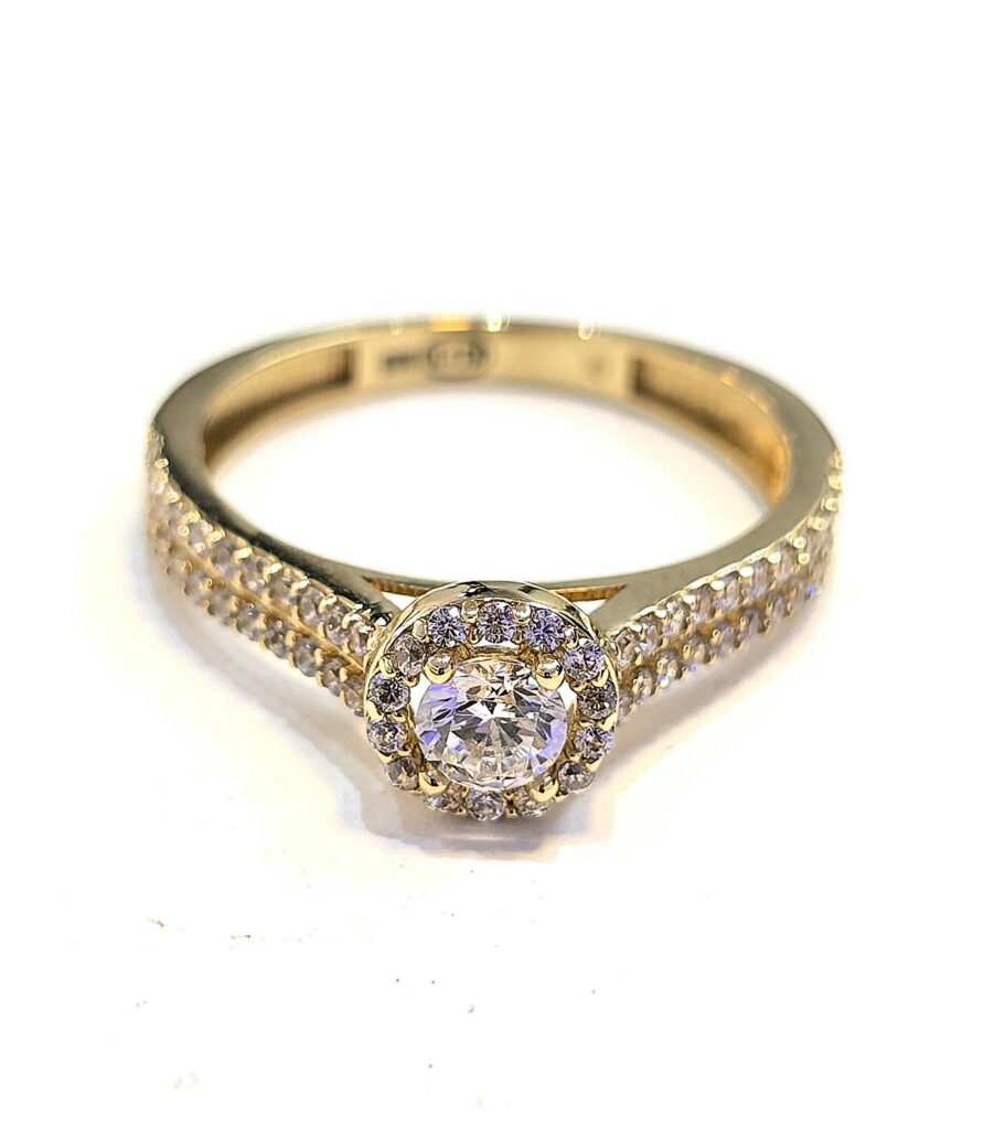 טבעת זהב 14 קראט משובצת יהלום מעבדה 0.40 קראט grmb11