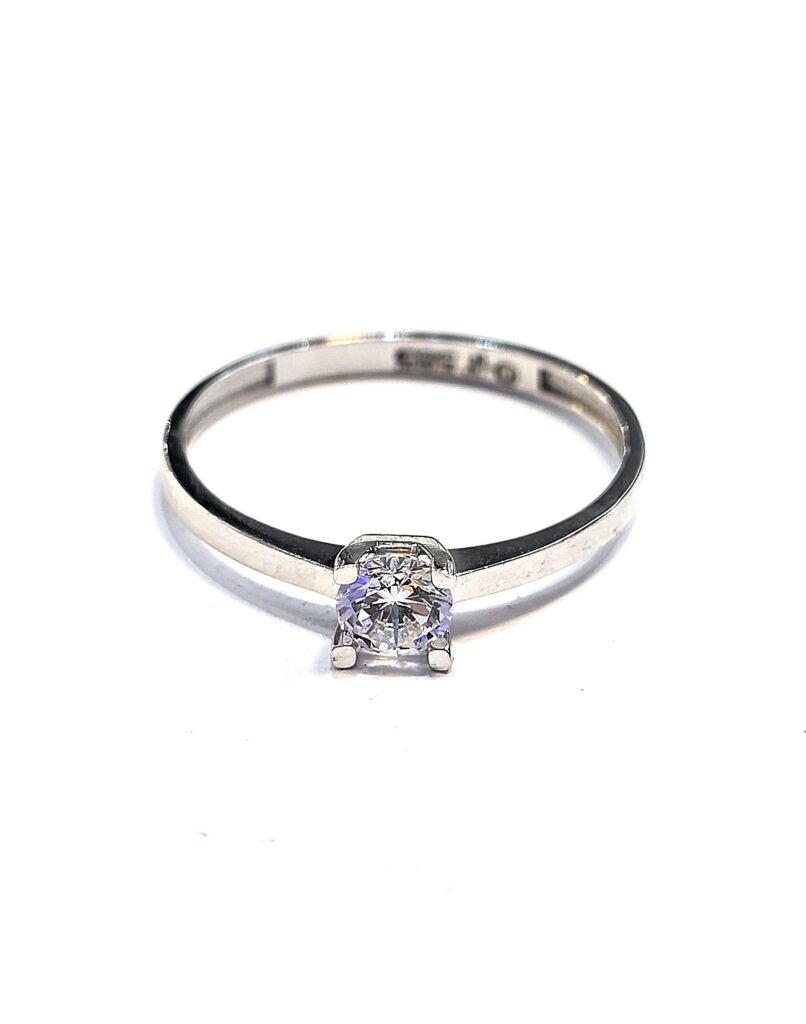 טבעת זהב לבן 14 קראט משובצת יהלום מעבדה 0.20 קראט grwt