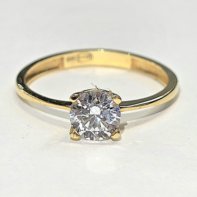 טבעת זהב צהוב 14 קראט משובצת יהלום מעבדה חצי קראט grmbla