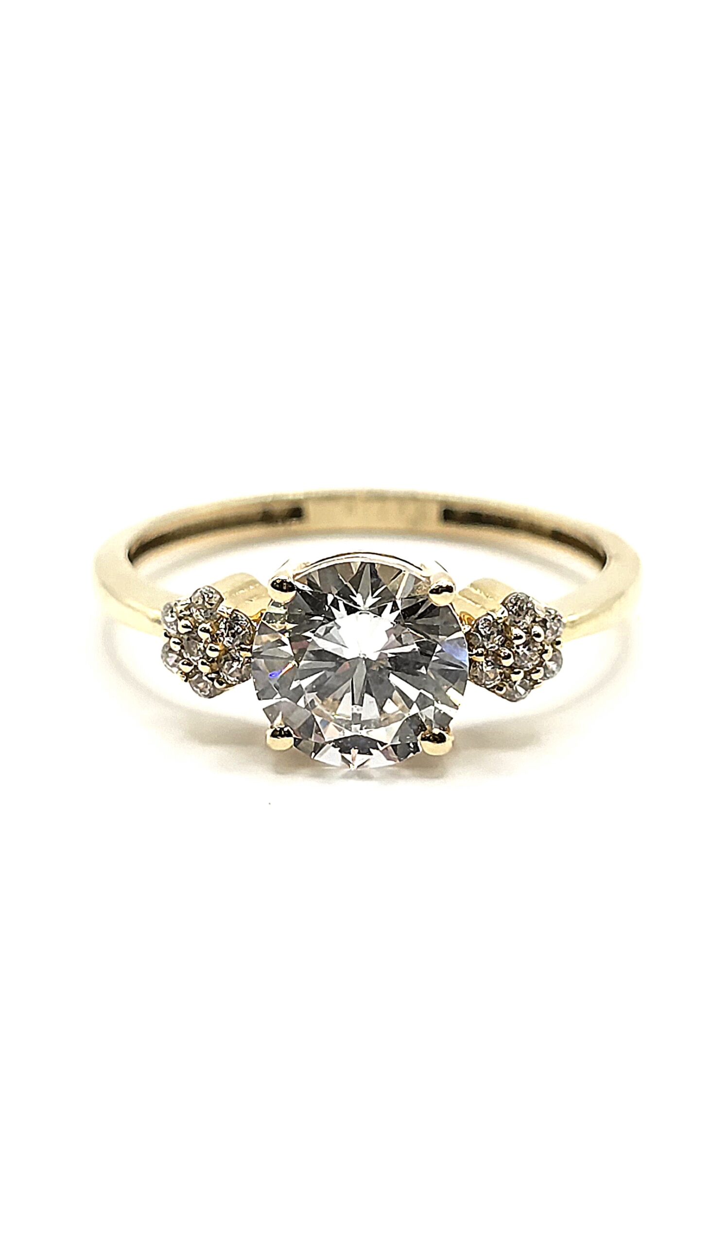 טבעת זהב צהוב 14 קראט משובצת יהלום מעבדה מרכזי 0.80  grnb7878