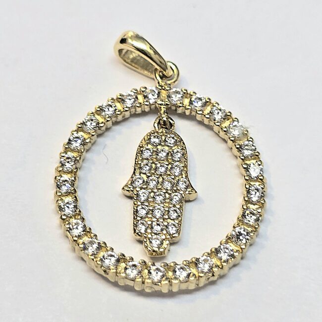 תליון חמסה בתוך עיגול זהב צהוב 14 קראט משובץ זרקונים קולקציה חדשה fgh601