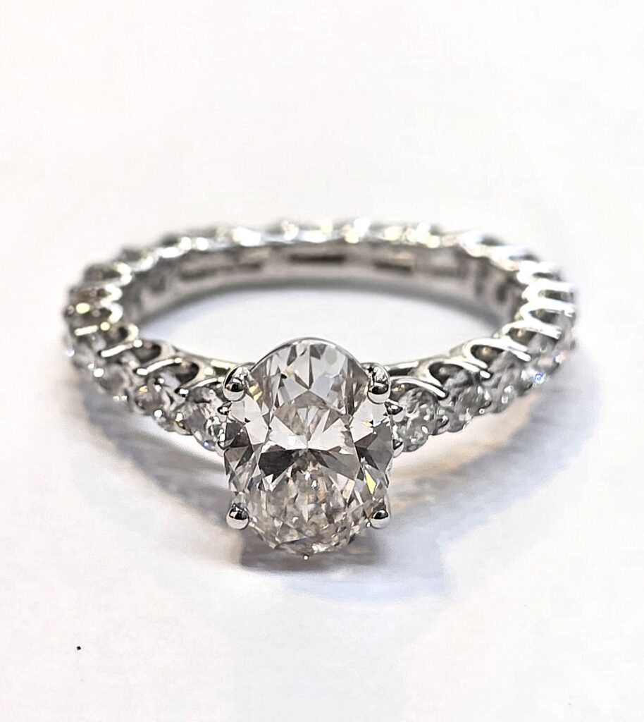 טבעת יהלומי מעבדה 3 קראט זהב לבן קולקציה חדשה bhdov