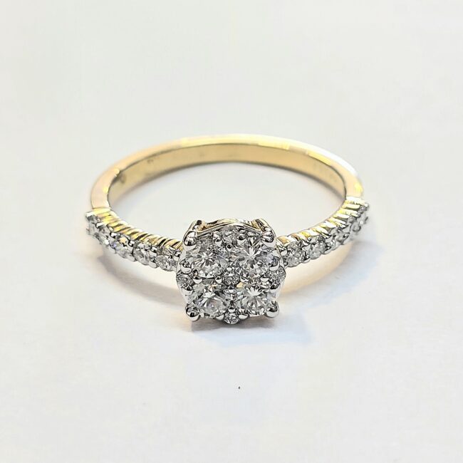 טבעת זהב 14 קראט משובצת יהלומים טבעיים קולקציה חדשה GRDY243