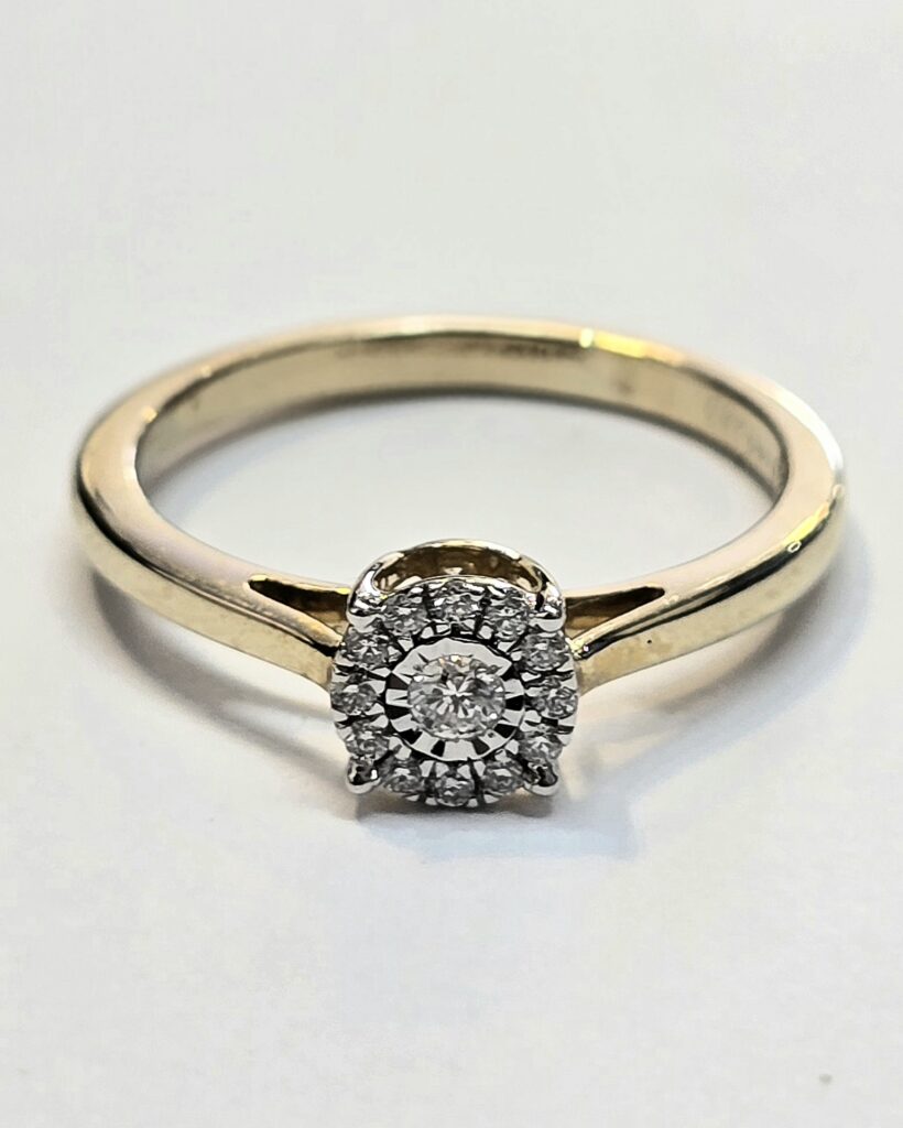 טבעת זהב 14 קראט משובצת יהלומים טבעיים קולקציה חדשה GDRY89