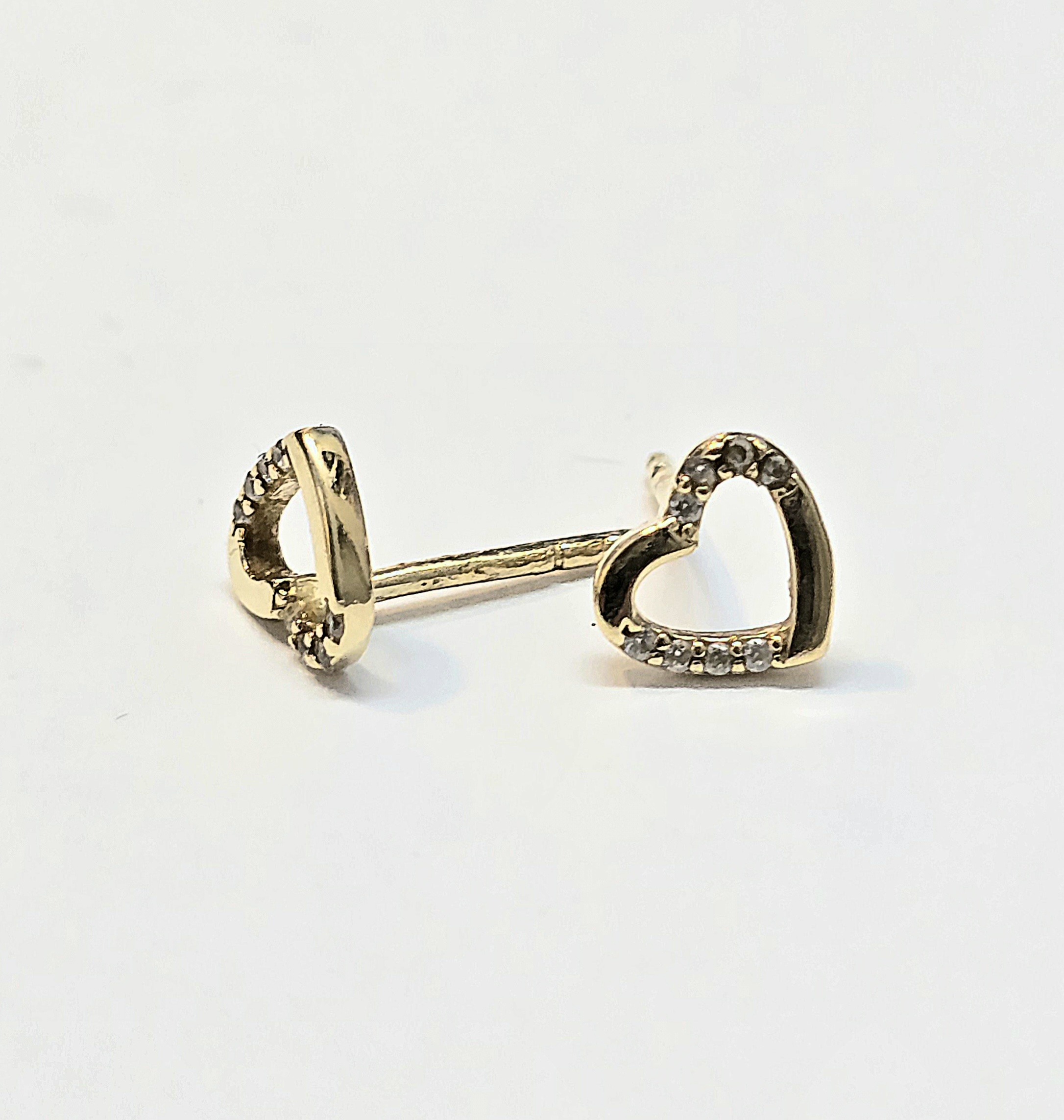 עגילי זהב 14 קראט לב קולקציה חדשה AGIL694