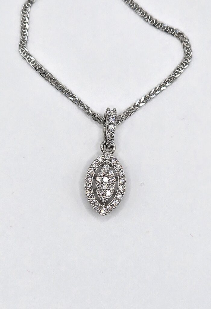 שרשרת זהב לבן 14 קראט משובצת יהלומים טבעיים קולקציה חדשה SHIRM19