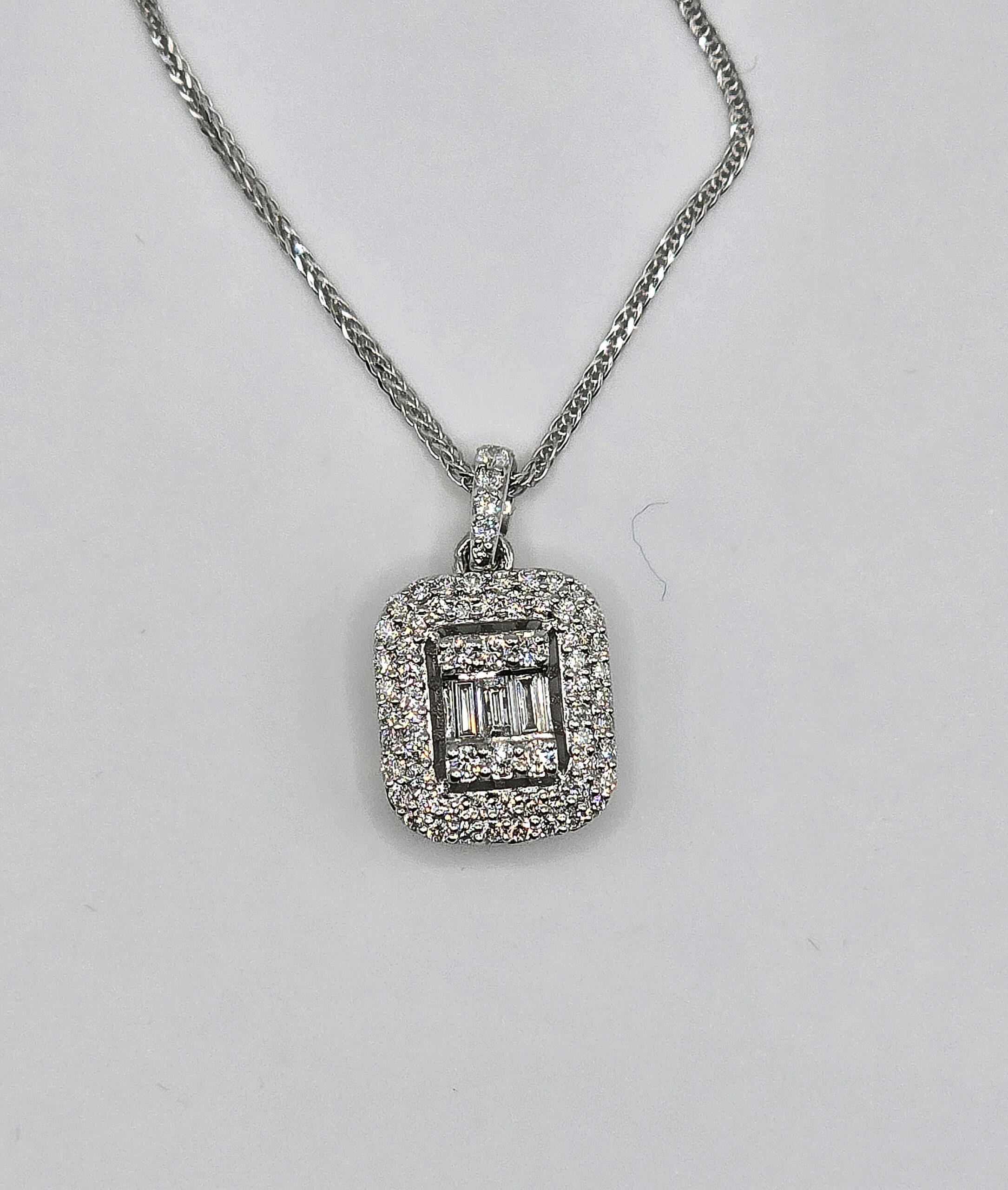 שרשרת זהב לבן 14 קראט תליון יהלומים טבעיים SHIRM14