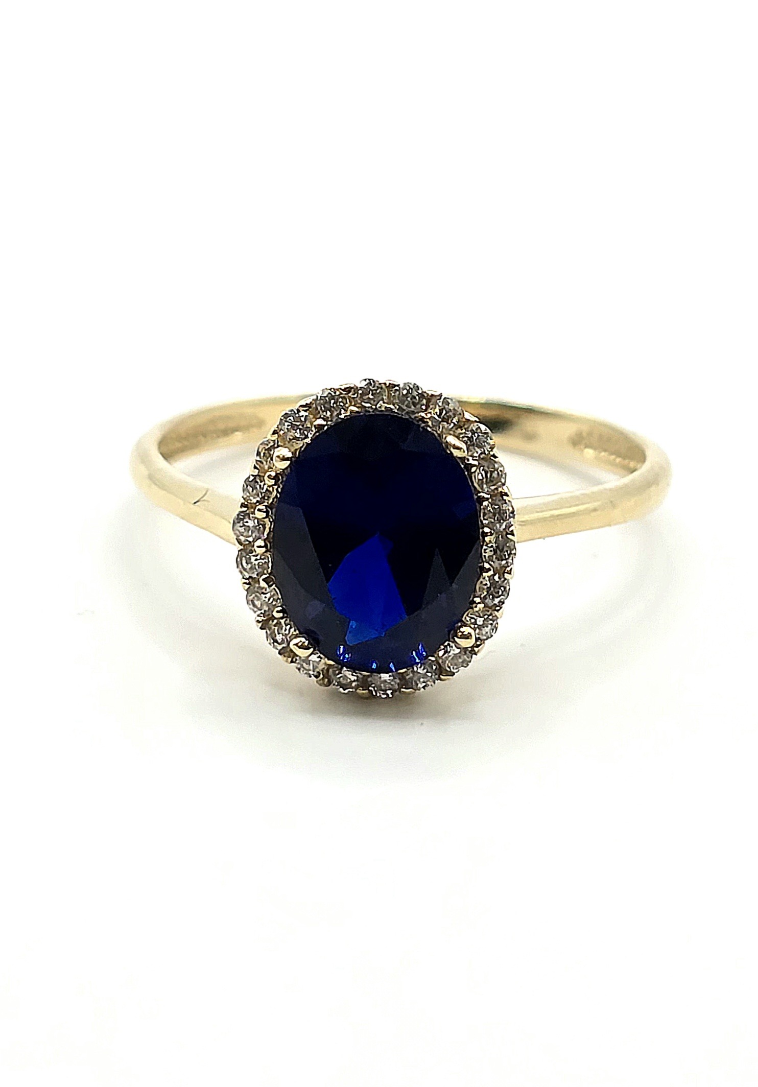 טבעת זהב 14 קראט משובצת אבן כחולה קולקציה חדשה blulove