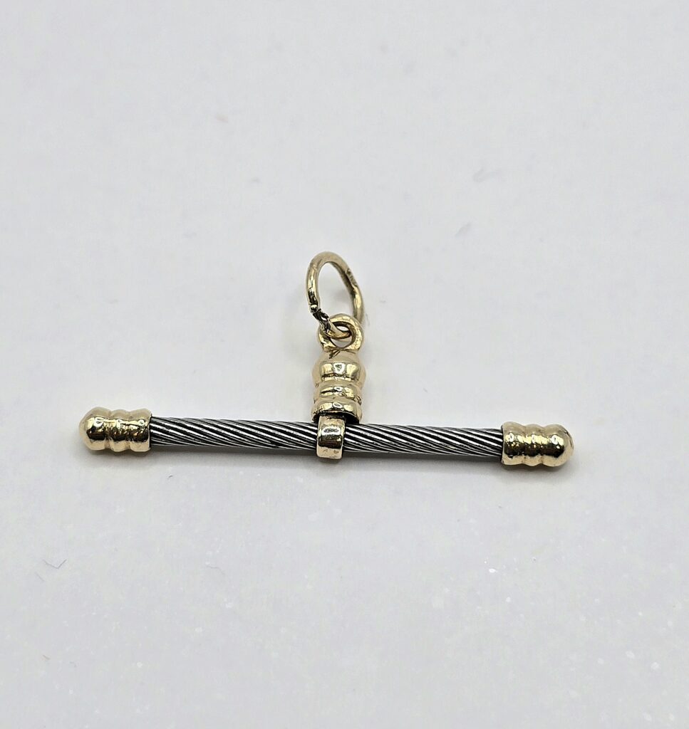 תליון זהב 14 קראט משולב פס פלדה קולקציה חדשה ומיוחדת NBI90