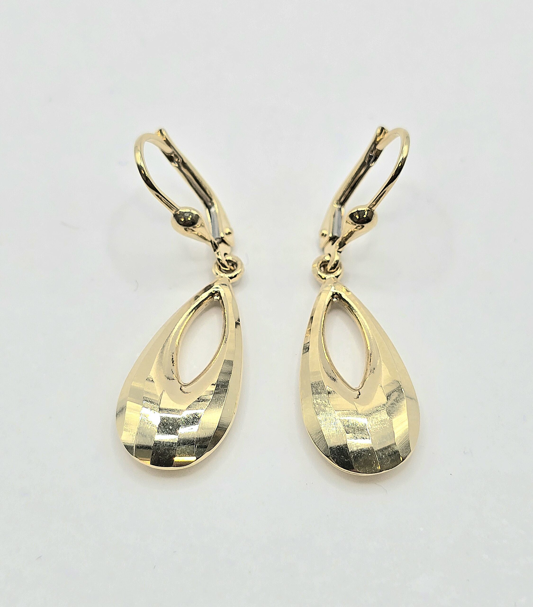 עגילי אליפסה זהב 14 קראט קולקציה חדשה RCM1