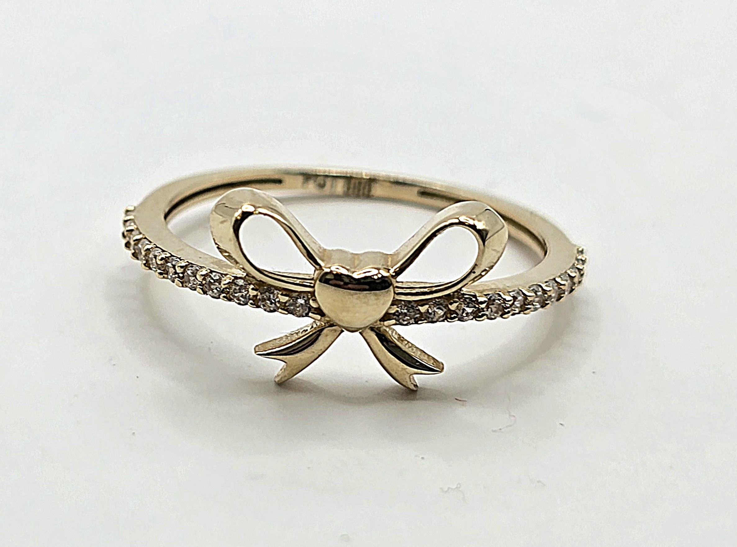 טבעת זהב 14 קראט פפיון קולקציה חדשה LOVE106