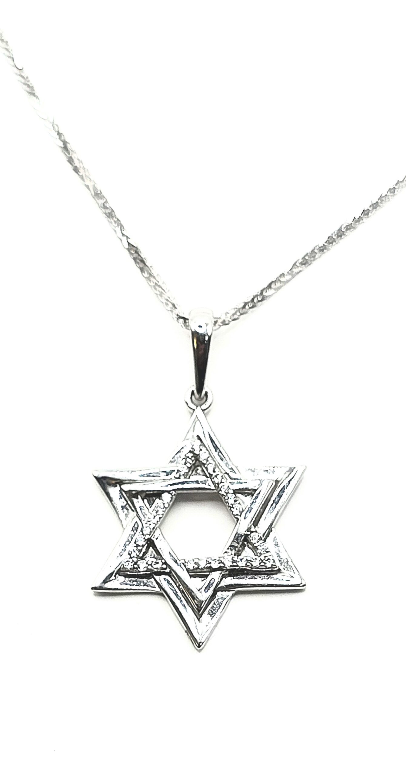 תליון יהלומי מעבדה מגן דויד ושרשרת זהב לבן 14 קראט shbhl1