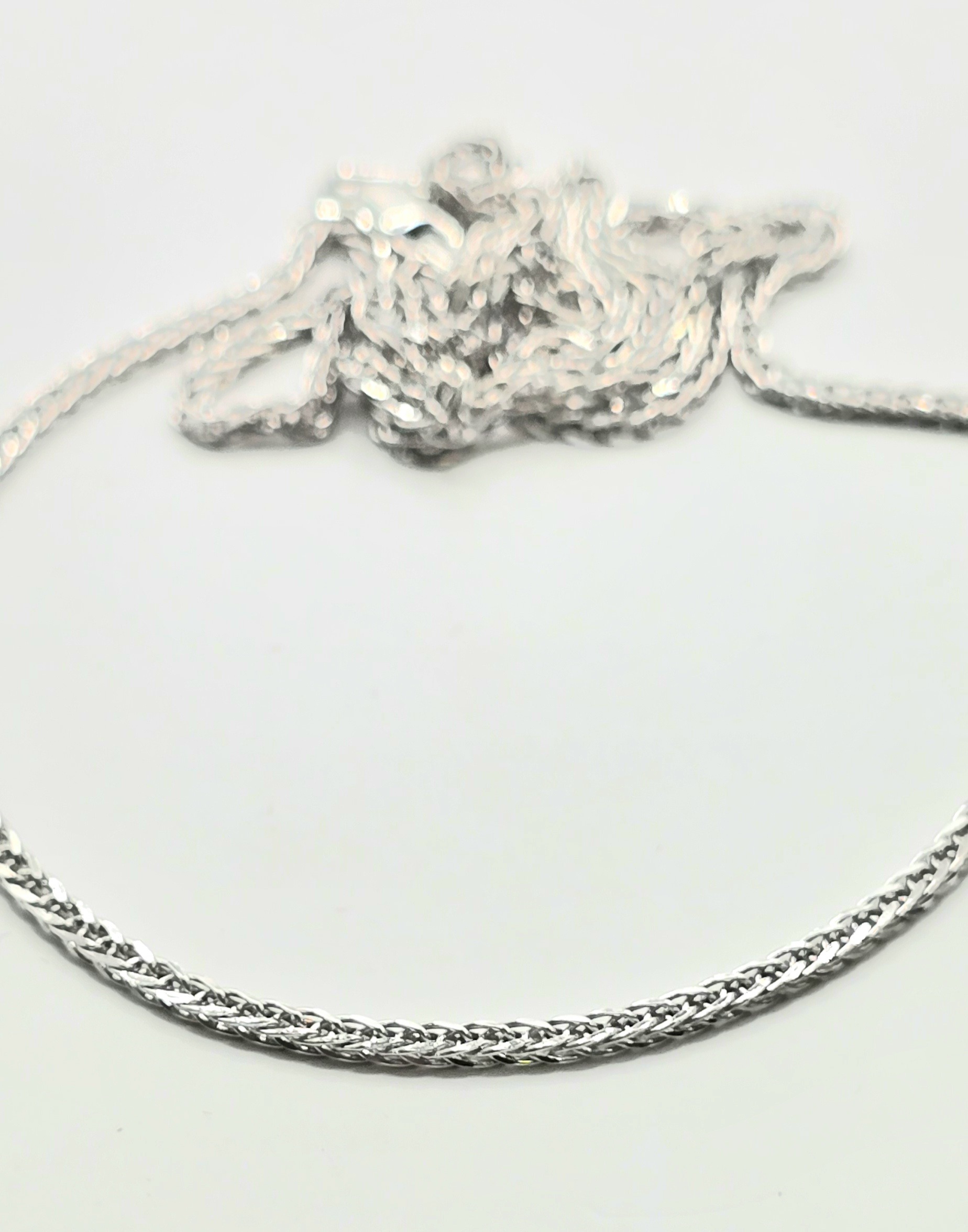 שרשרת זהב לבן 14K נוחה וקלילה קולקציה חדשה SHBH160